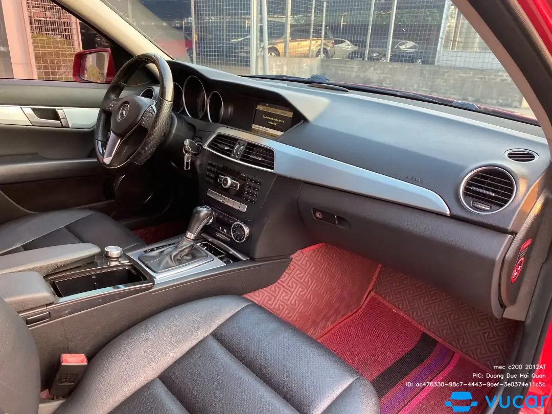 Mercedes C class C200 2012 - Nội thất 1