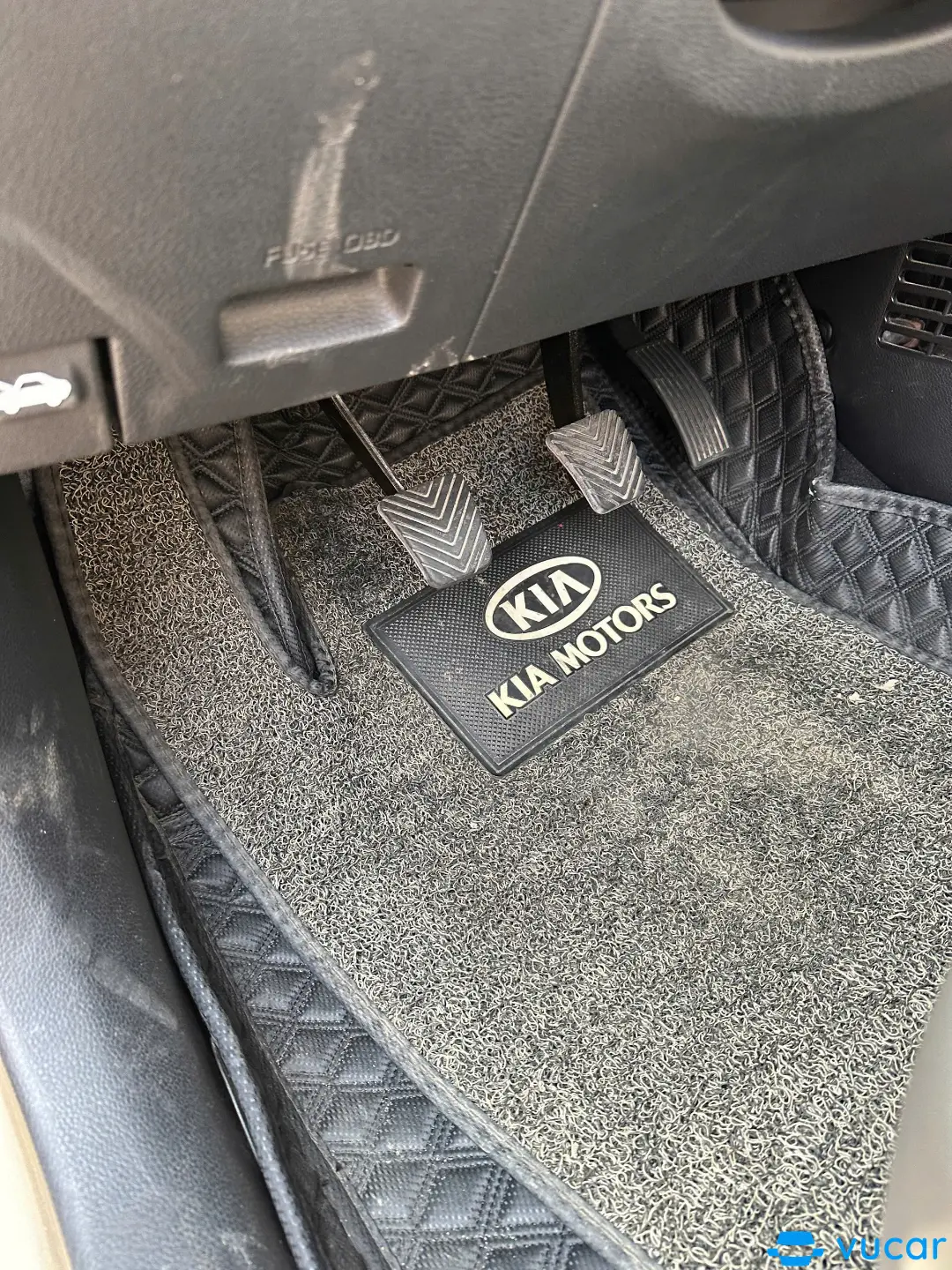 Kia Soluto 1.4 AT Deluxe 2021 - Nội thất 6