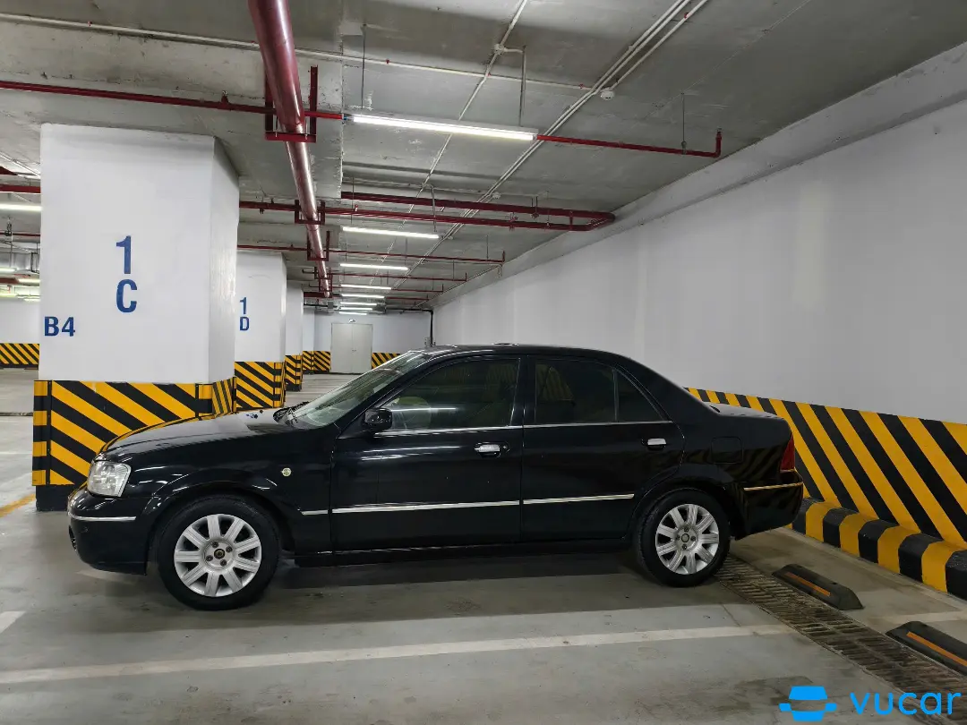 Ford laser 1.8 AT 2004 - Ngoại thất 3