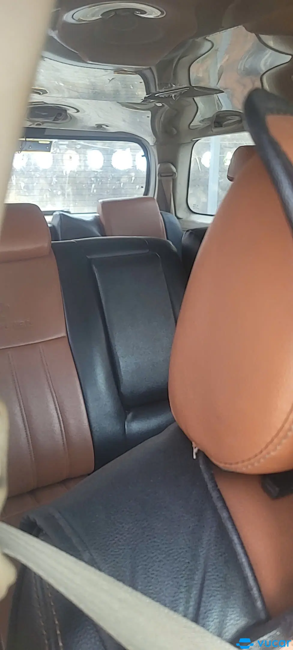 Toyota Fortuner dầu 2016 - Nội thất 1