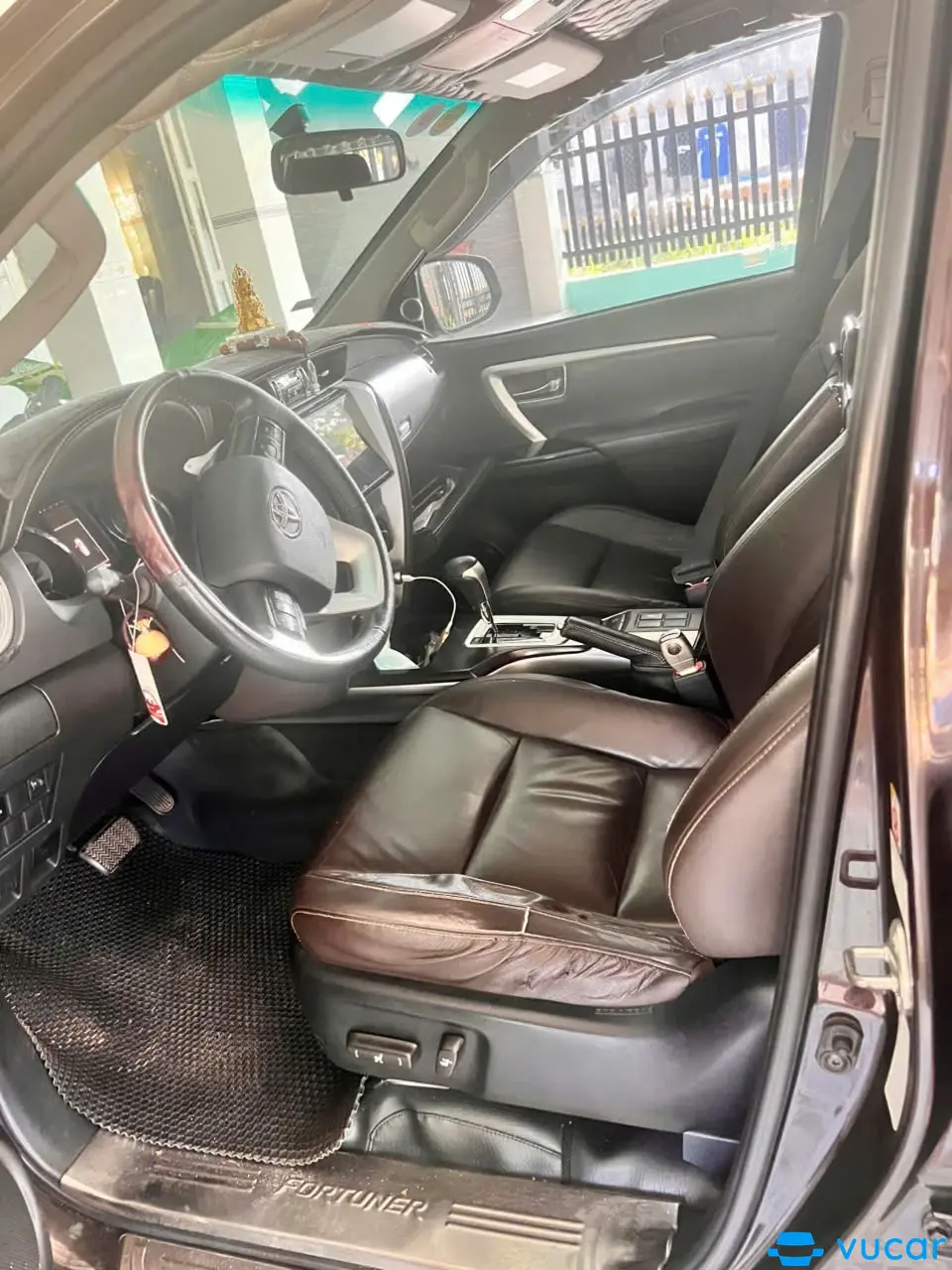 Toyota Fortuner may đâu 1 Cau so tu dong 2019 - Nội thất 2