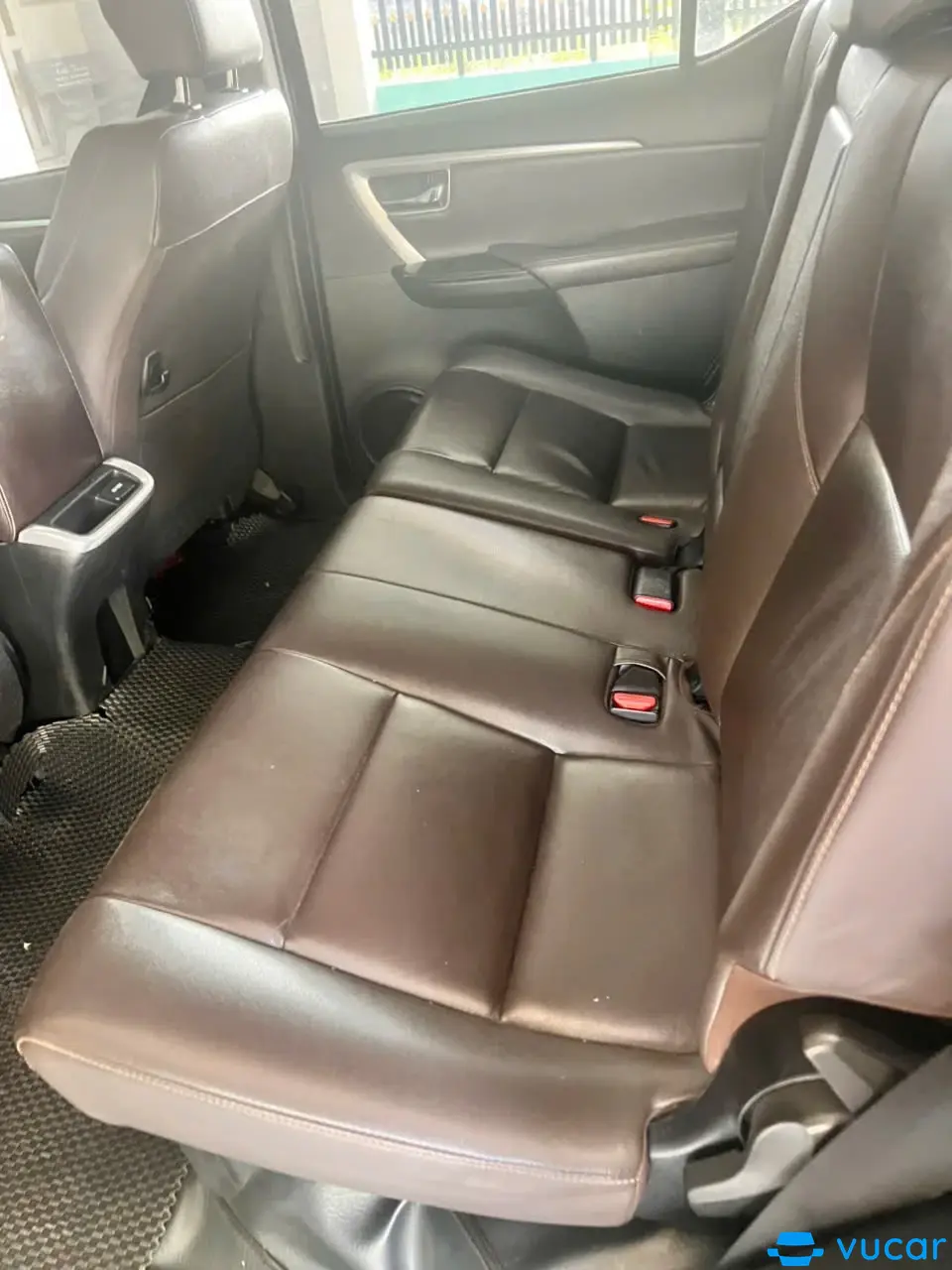 Toyota Fortuner may đâu 1 Cau so tu dong 2019 - Nội thất 1
