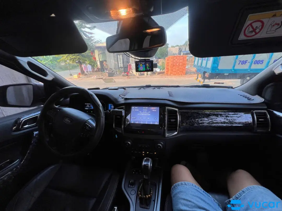 Ford Ranger WLIDTRACK 2.0 4x4 AT 2019 - Nội thất 5