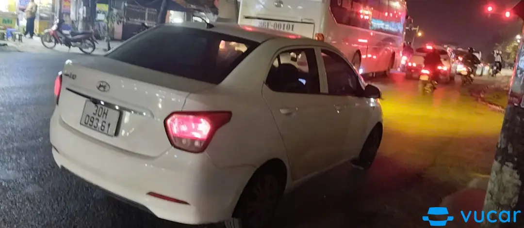 sedan i10 2015 - Nội thất 1