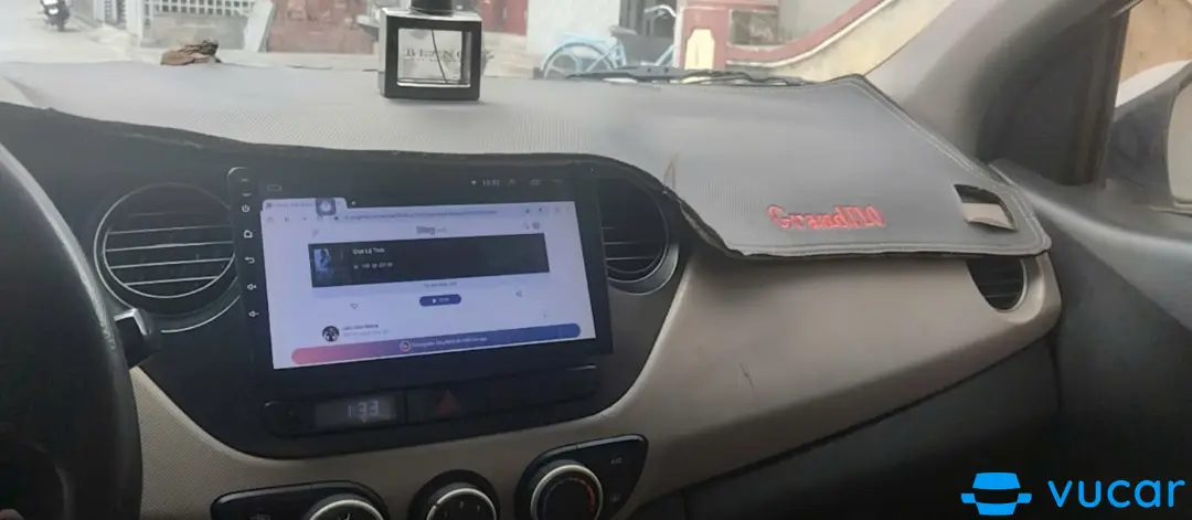 sedan i10 2015 - Nội thất 3