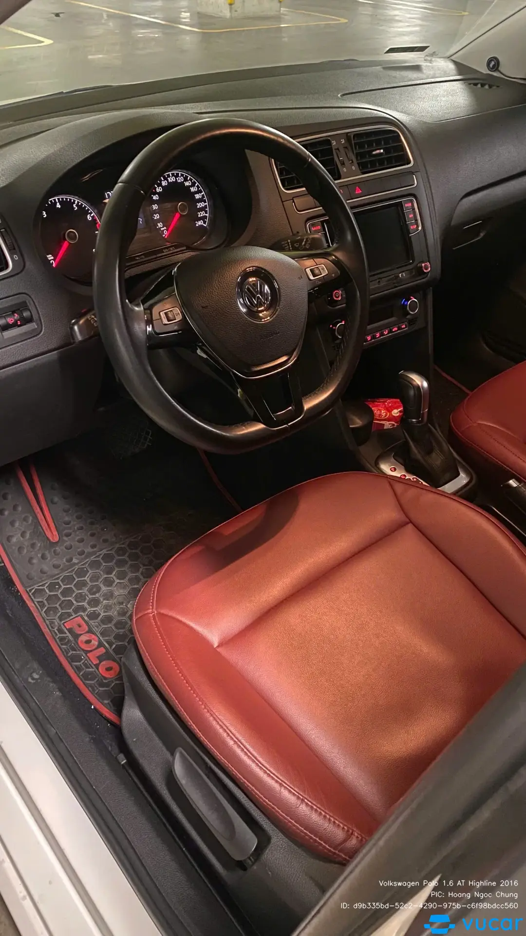 Volkswagen Polo 1.6 AT Highline 2016 - Nội thất 1