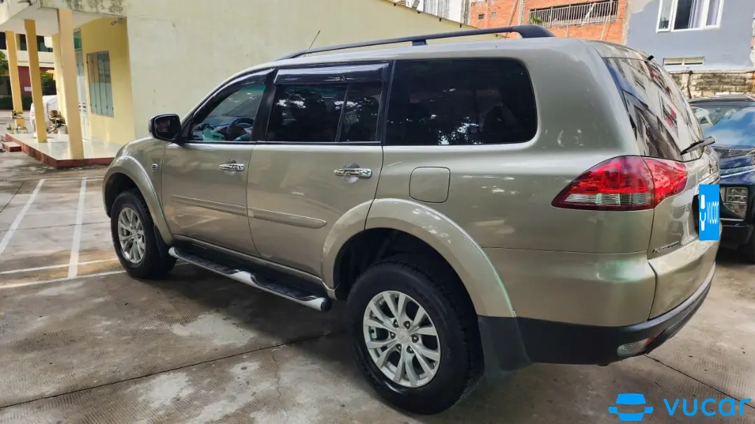 Mitsubishi Pajero sport 3.0G 4x4 AT 2016 - Ngoại thất 4