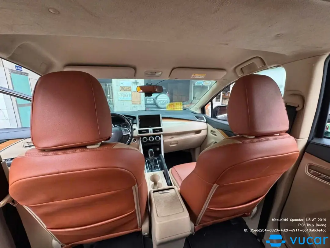 Mitsubishi Xpander 1.5 AT 2019 - Nội thất 2