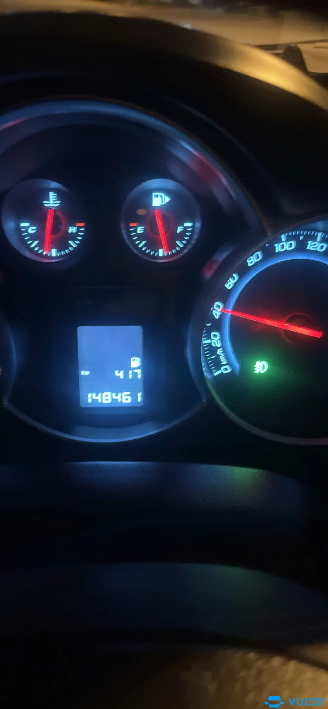 Chevrolet Cruze LS 1.6 MT 2014 - Nội thất 1