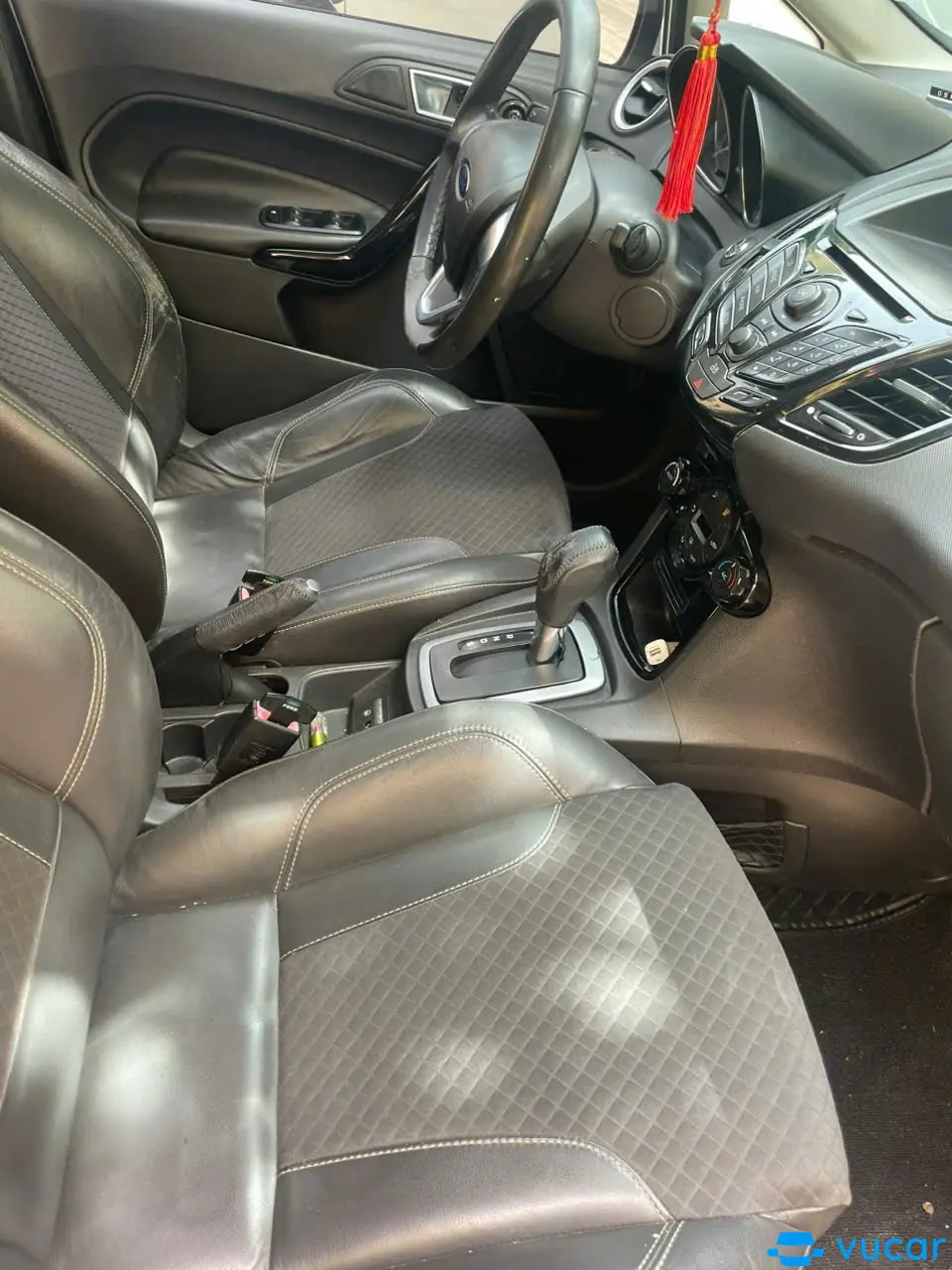 Ford Fiesta S 1.5 AT 2014 - Nội thất 1