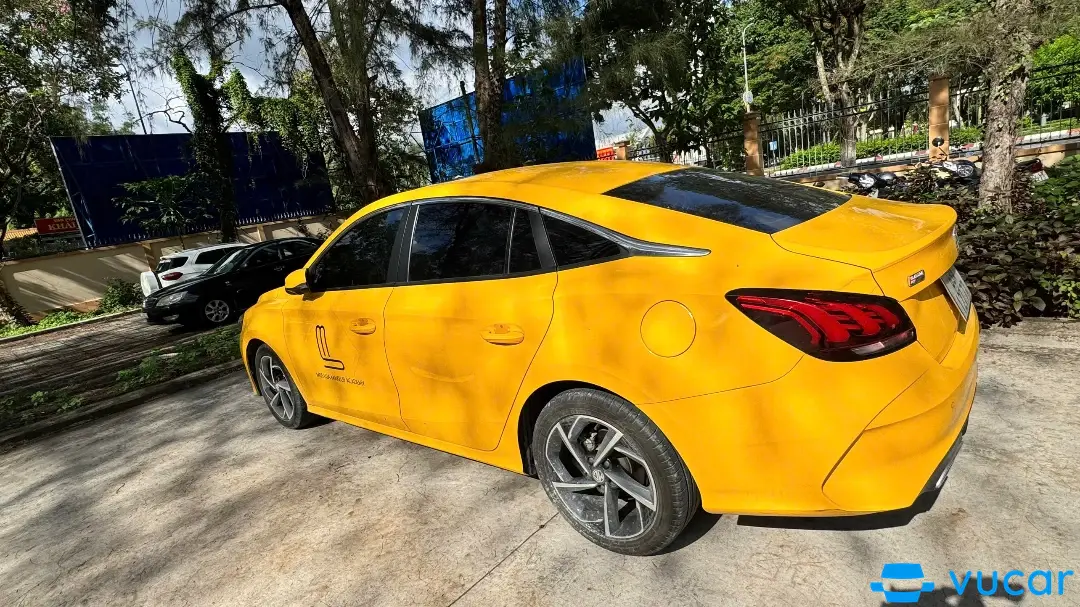 MG 5 Luxury 1.5 AT 2022 - Ngoại thất 4