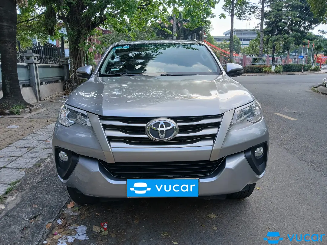 Toyota Fortuner 2018 2.4G 4x2 MT - Ngoại thất 7