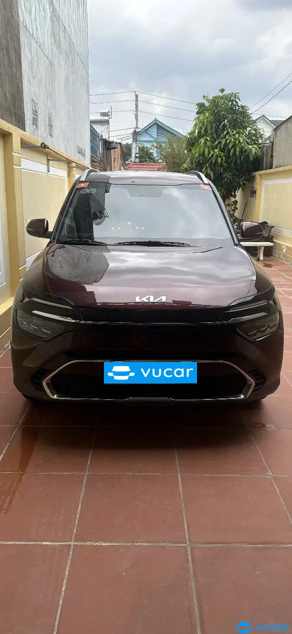 Caren luxuri 1,5 2024 - Ngoại thất 2