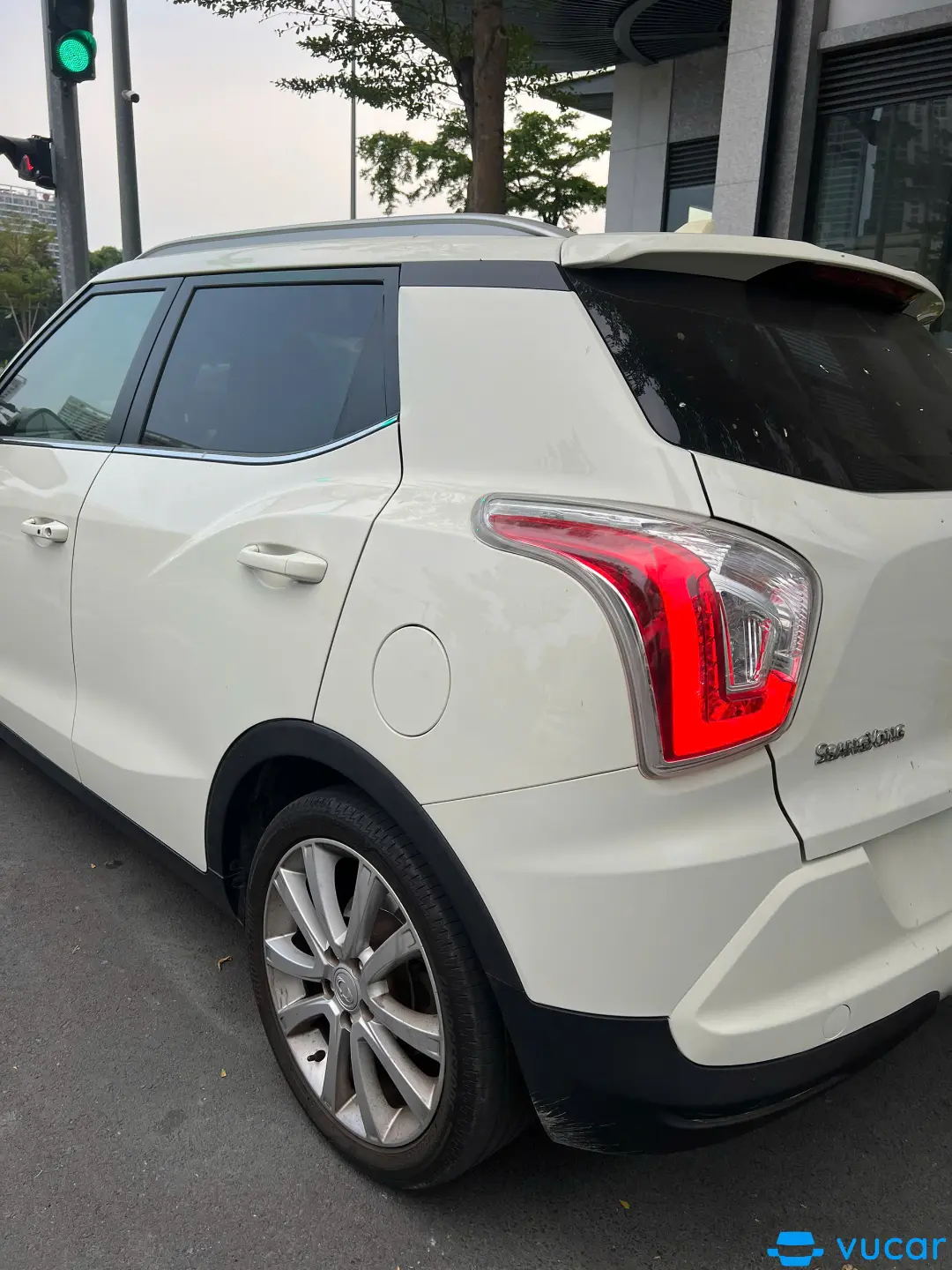 Ảnh xe Ssangyong Tivoli 1.6 AT 4WD 2017 - ảnh 3