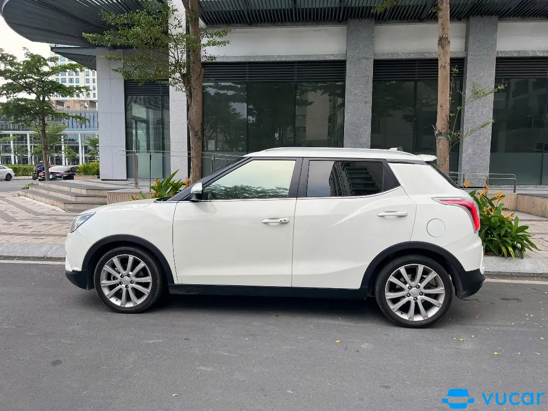 Ảnh xe Ssangyong Tivoli 1.6 AT 4WD 2017 - ảnh 4