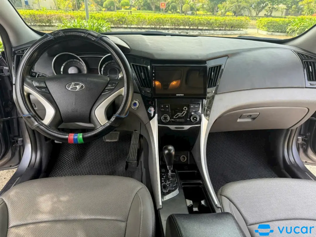 Hyundai Sonata 2.0 at 2012 - Nội thất 3