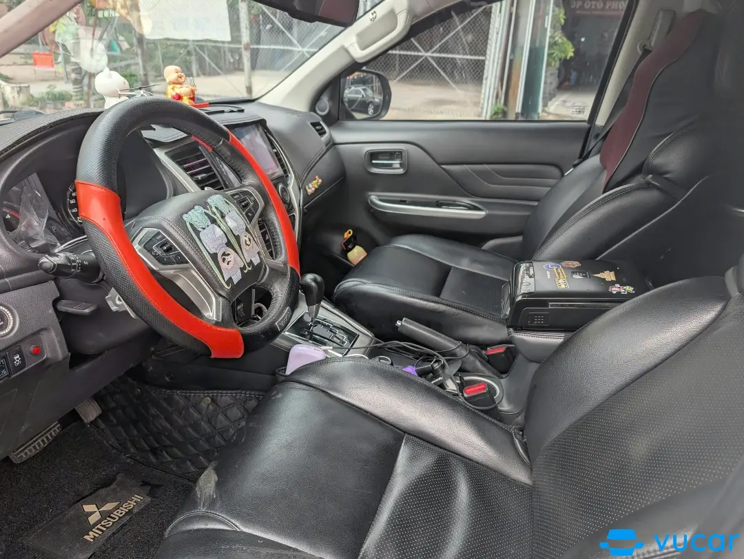 Mitsubishi triton 2021 4x4 auto - Nội thất 1