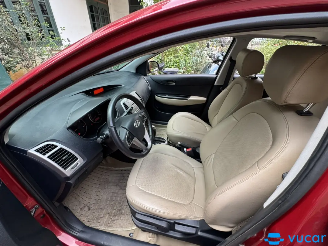 Hyundai I20 2010 - Nội thất 1