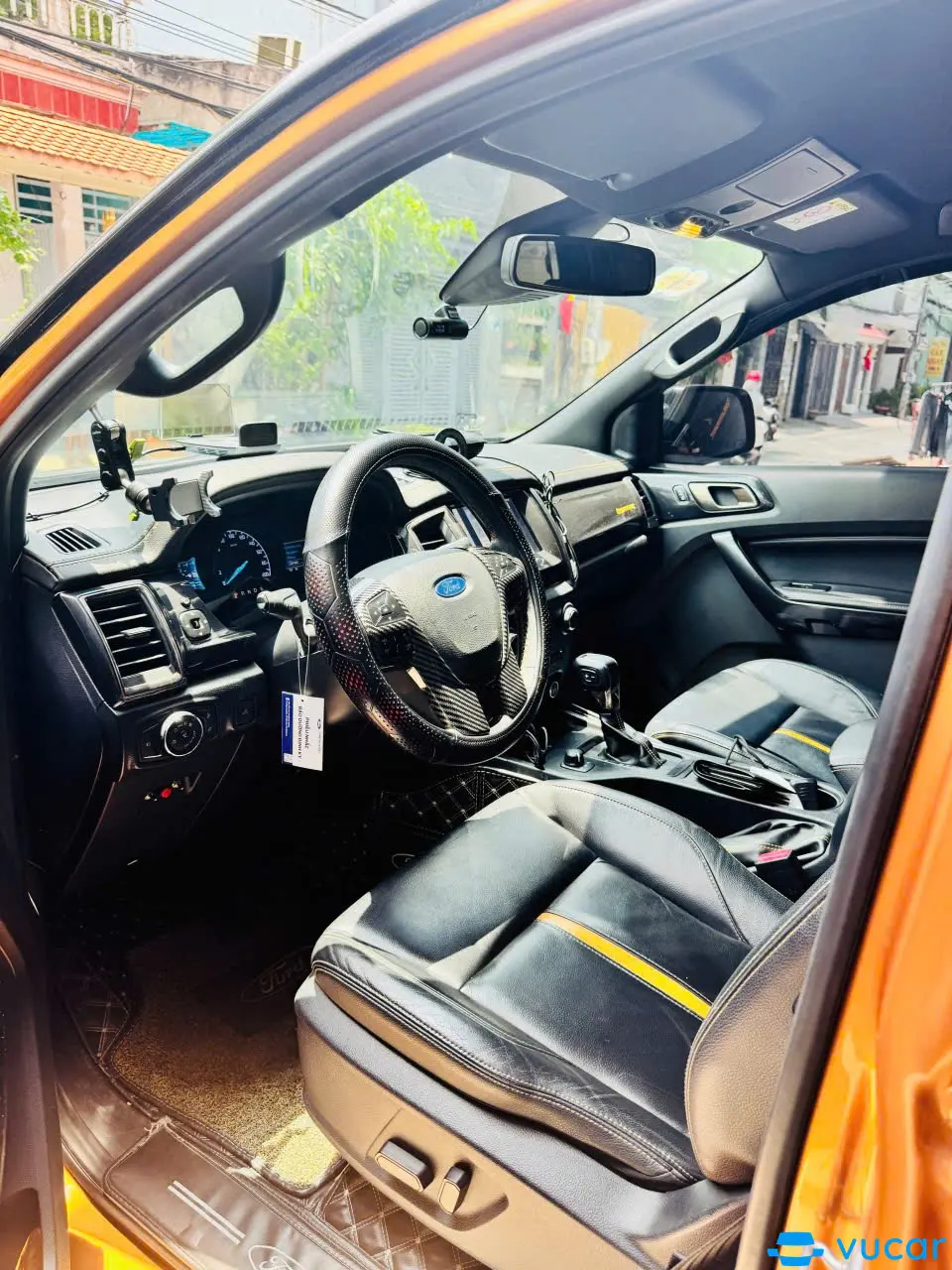 Ford Ranger Wildtrak 2.0L 4x4 AT 2021 - Nội thất 2