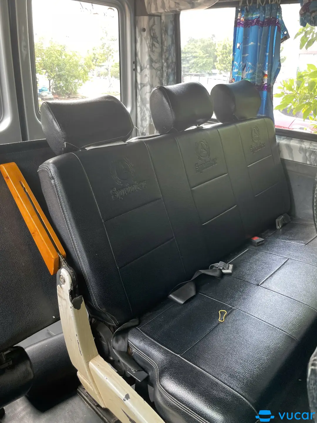 Mercedes Sprinter 311 2009 - Nội thất 4