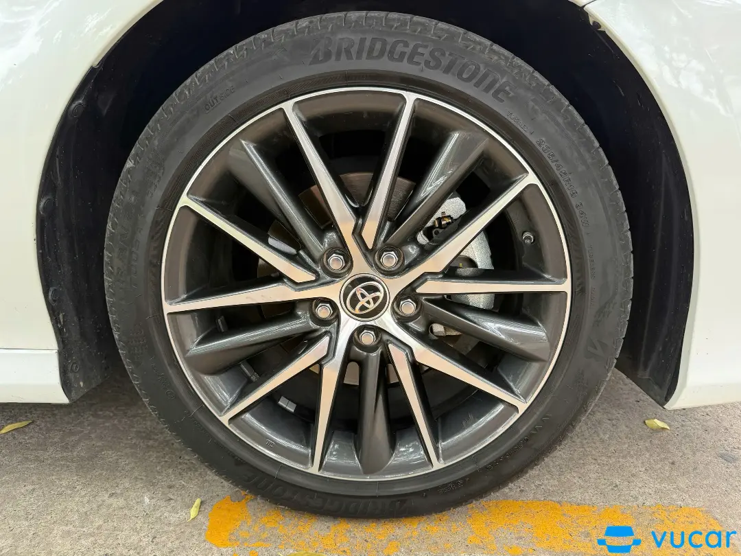 Toyota Camry 2.0Q 2024 - Ngoại thất 10
