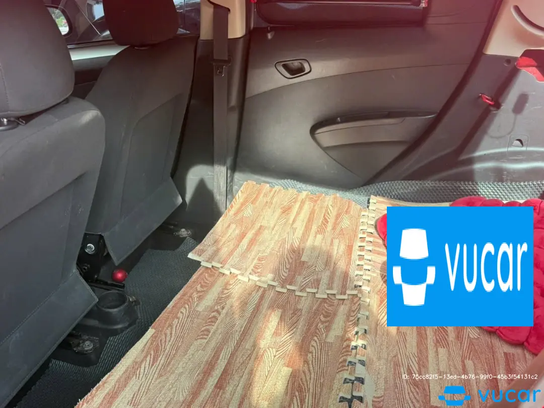 Chevrolet Spark Duo Van 1.2 MT 2018 - Nội thất 9