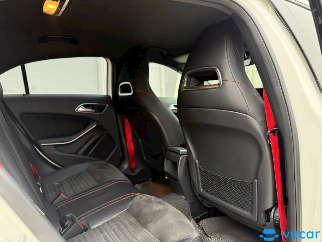 Merc A250 AMG 2013 - Nội thất 2