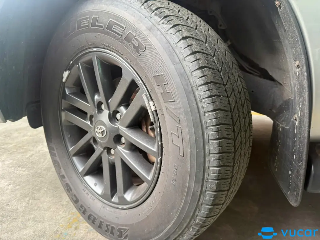 Toyota Fortuner 2.5G 2016 - Ngoại thất 13