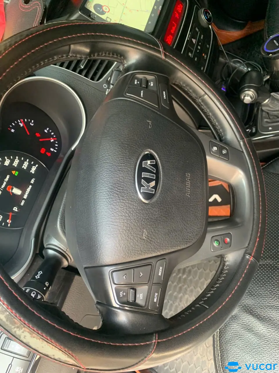 Xe Kia sorento máy xăng số tự động 2015 bản pul - Nội thất 2