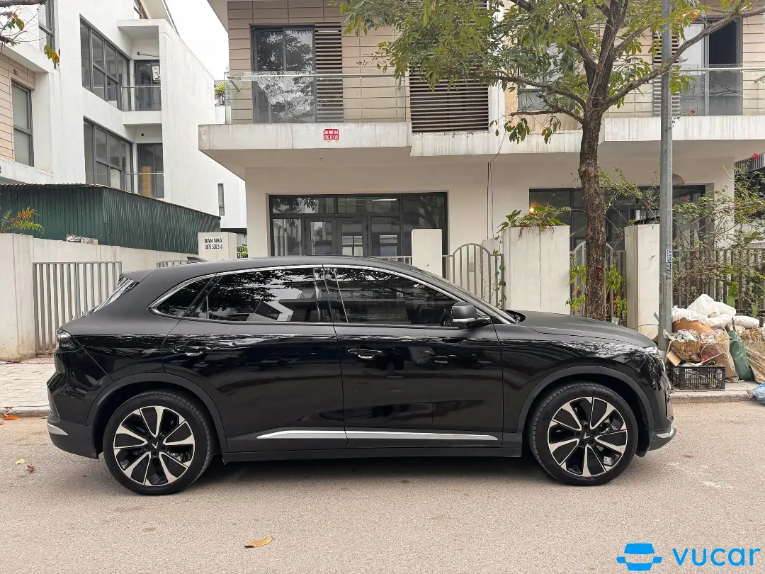 Ảnh xe VinFast Vf8 plus N/A 2024