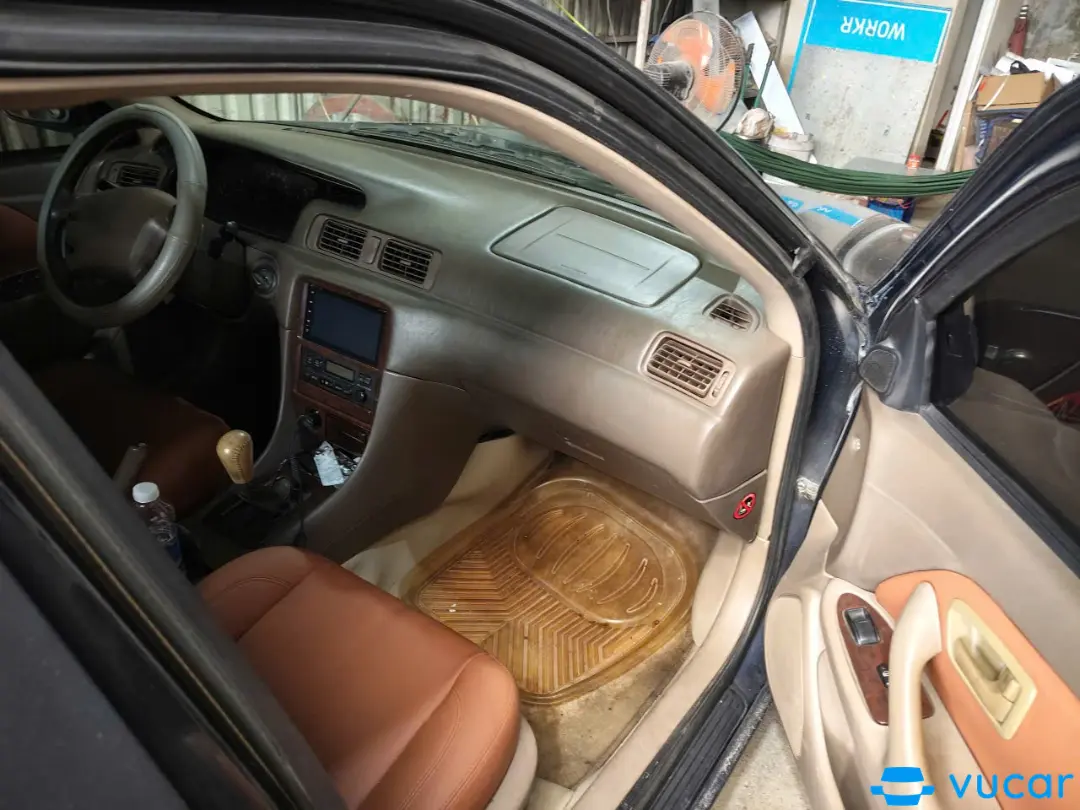 Toyota Camry Grande V6 2002  - Nội thất 3