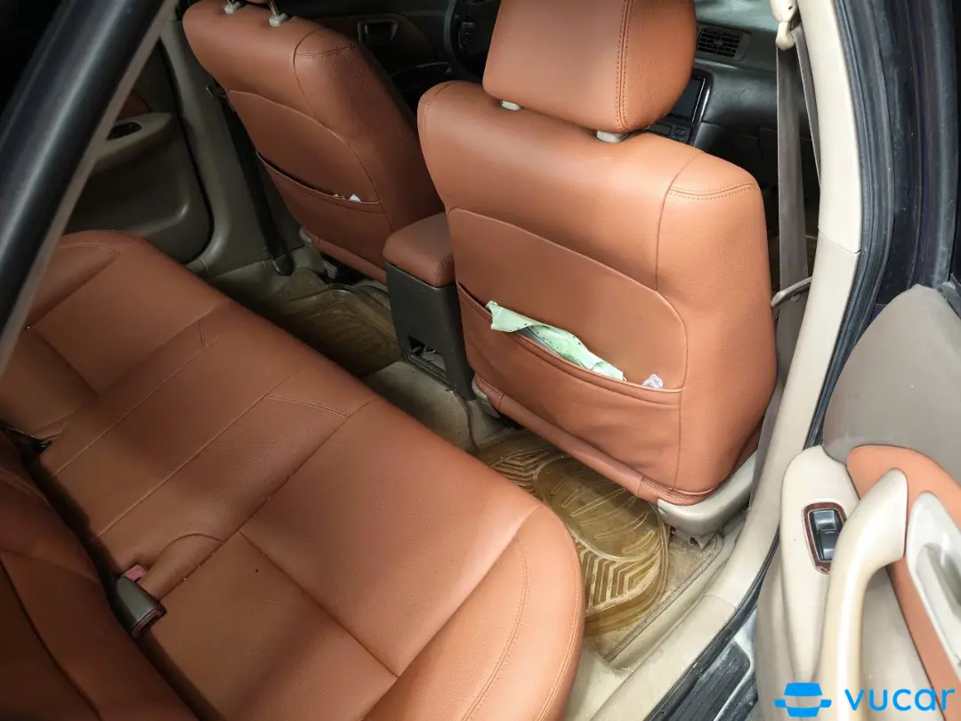 Toyota Camry Grande V6 2002  - Nội thất 4