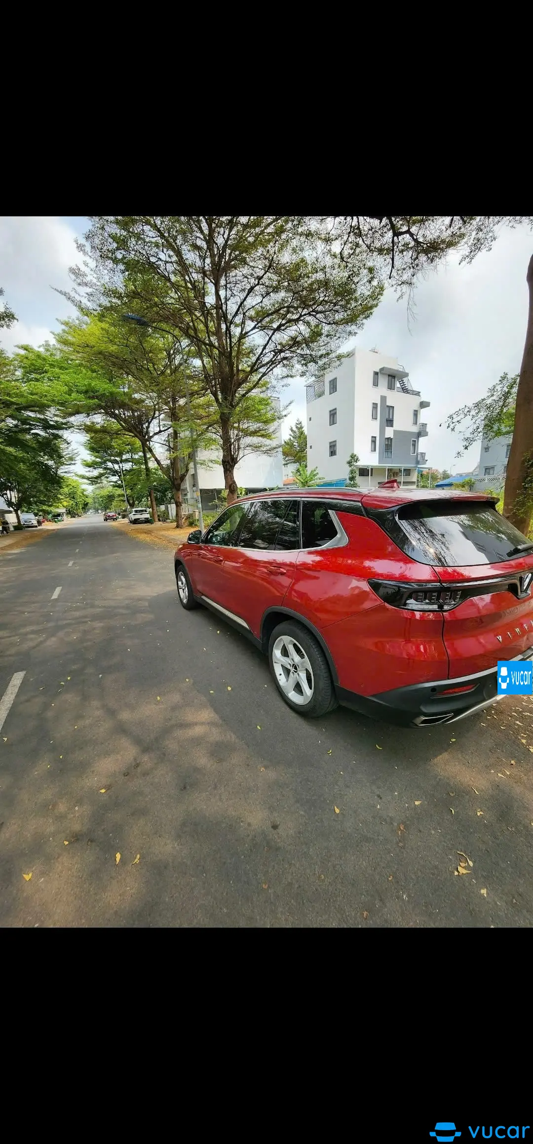 VinFast Lux sa 2.0 Plus 2.0 AT 2021 - Ngoại thất 10