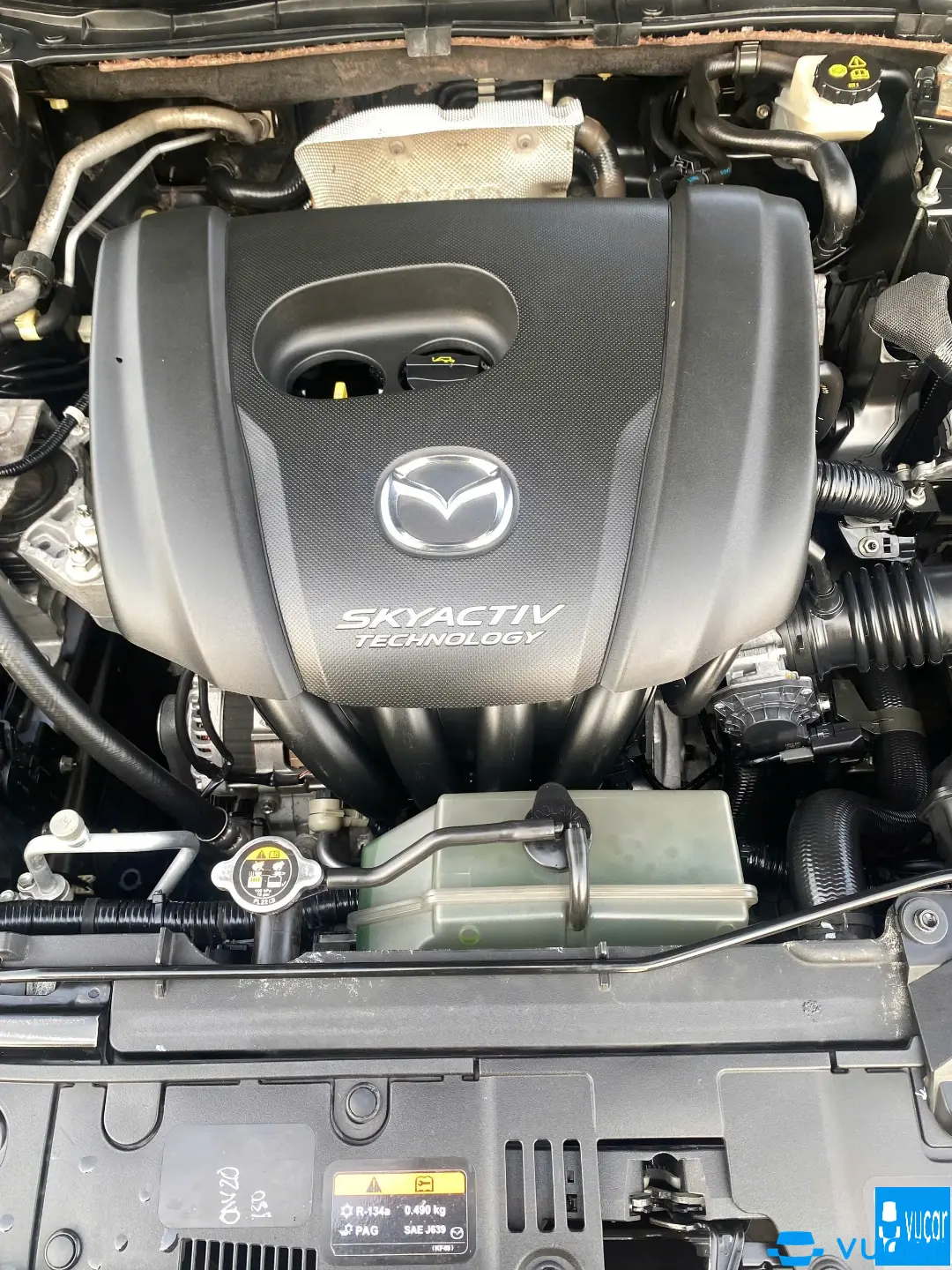 Mazda 3 1.5AT 2017 - Khoang động cơ 2