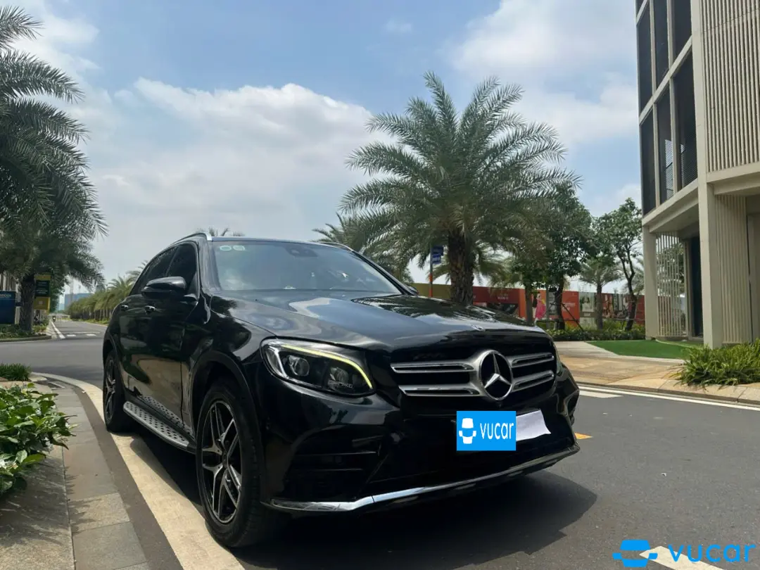 Ảnh xe Mercedes Glc 300 4Matic 2018
