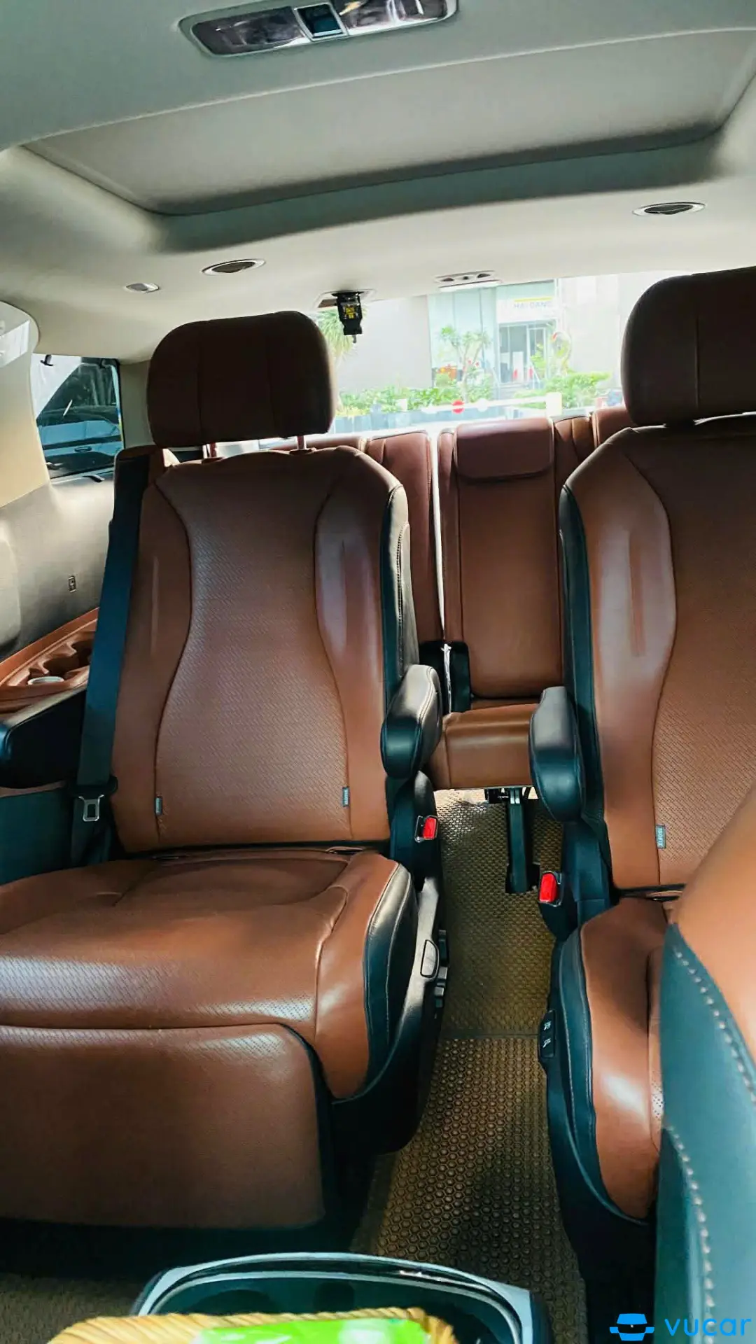 Kia Carnival Signature 2.2D 2024 - Nội thất 3