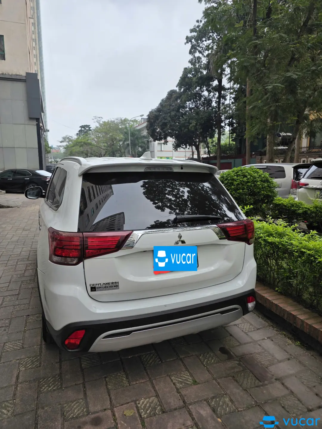 Mitsubishi Outlander 2.0 CVT 2021 - Ngoại thất 1