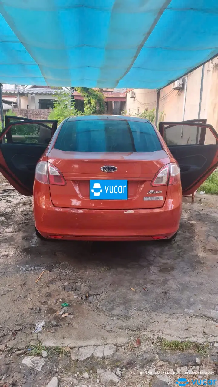 Ford Fiesta 1.6 AT 2012 - Ngoại thất 15