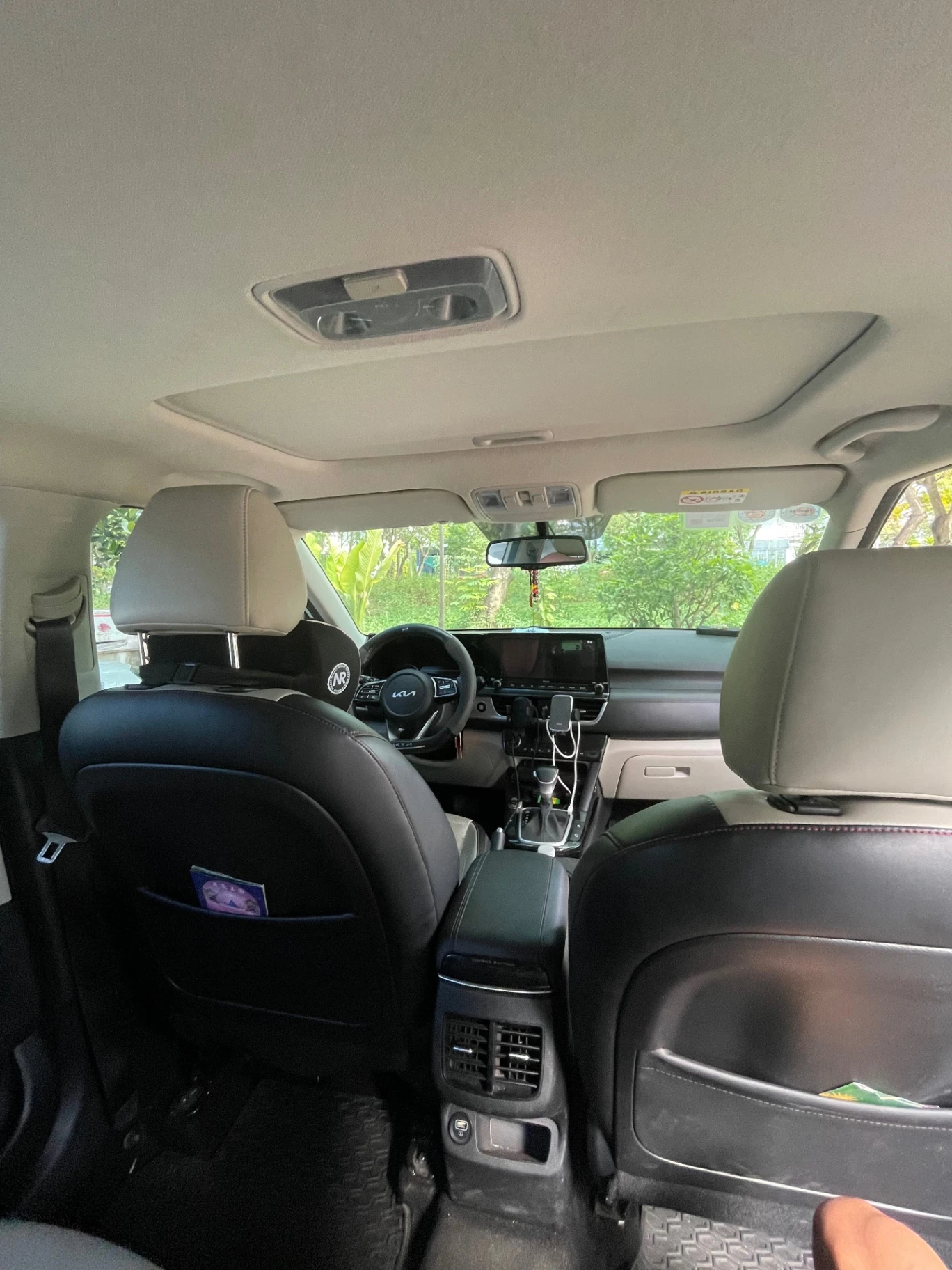 Kia Seltos Premium 1.4 AT 2022 - Nội thất 7