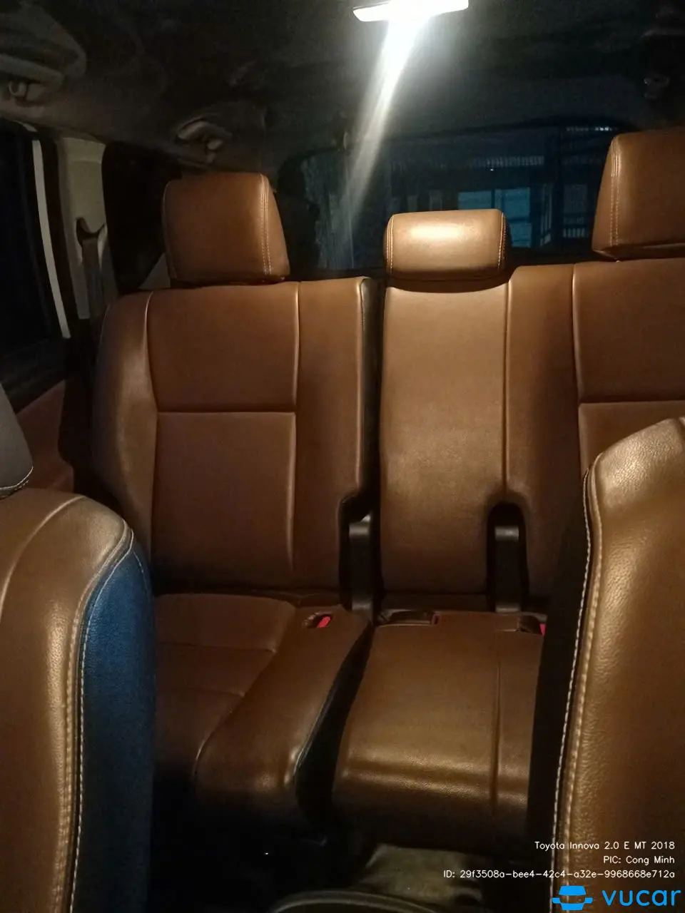 Toyota Innova 2.0 E MT 2018 - Nội thất 3