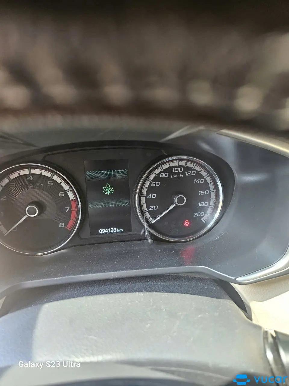Mitsubishi Xpander 1.5 AT 2019 - Nội thất 3