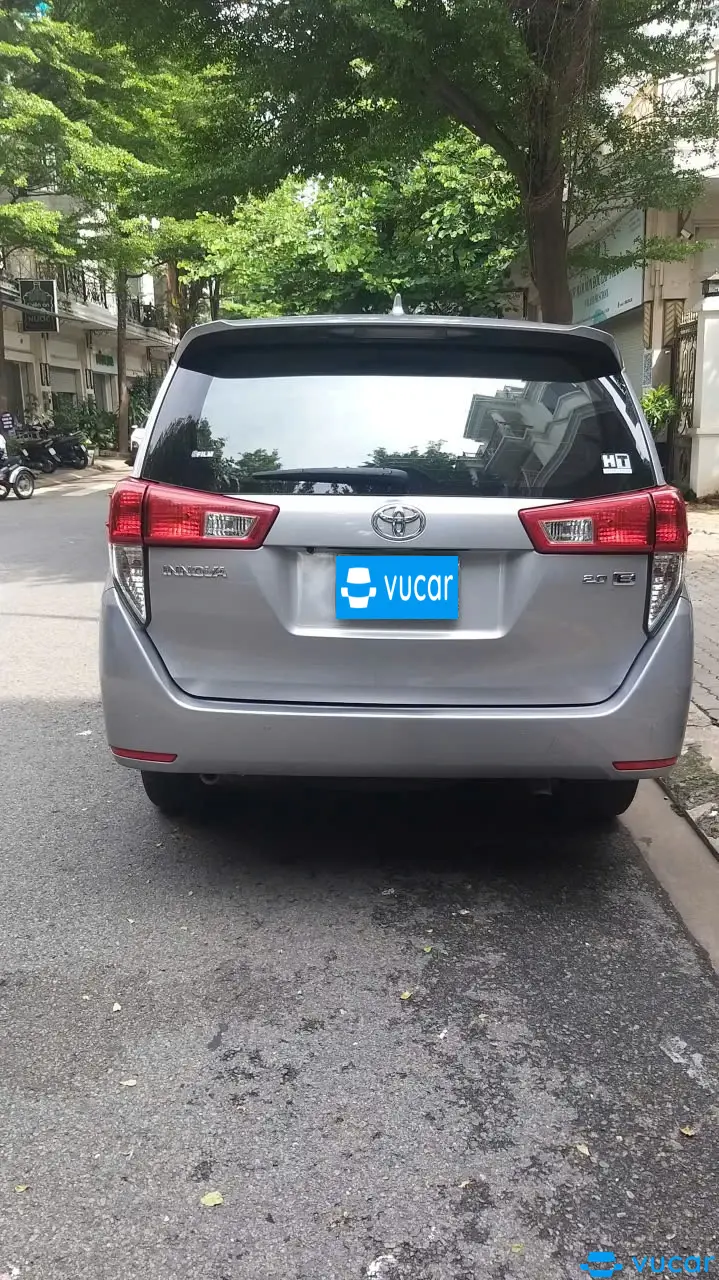 Ảnh xe Toyota Innova E 2.0 MT 2022 - ảnh 2