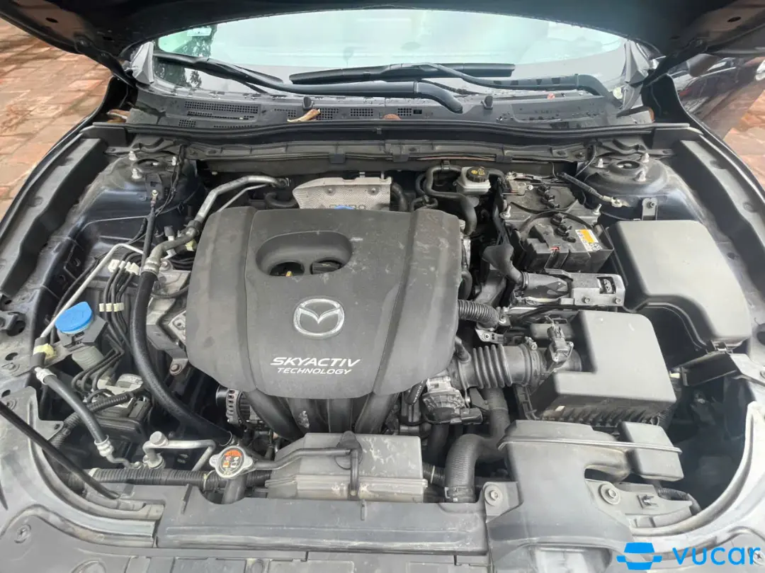 Mazda 3 1.5L Luxury 2019 - Khoang động cơ 1