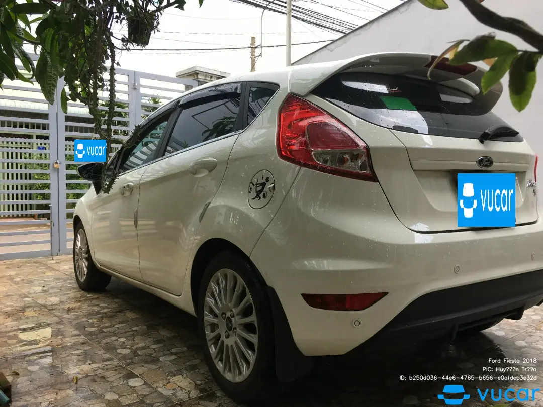 Ford Fiesta 2018 - Ngoại thất 1