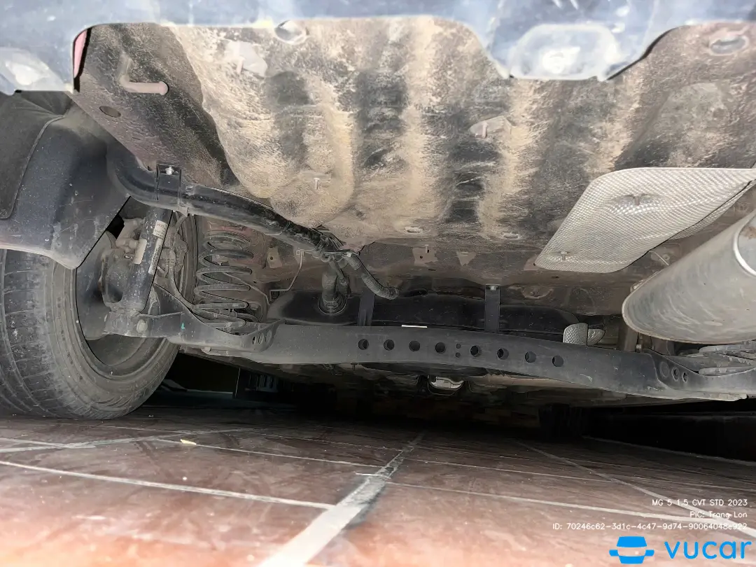 MG 5 1.5 CVT STD 2023 - Gầm & khung xe 2