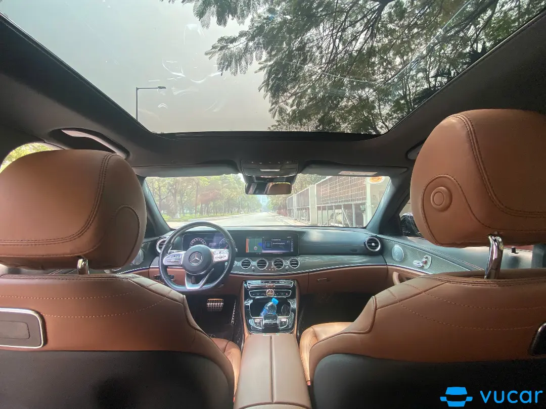 Mercedes-benz E-class E300 AMG 2020 - Nội thất 1
