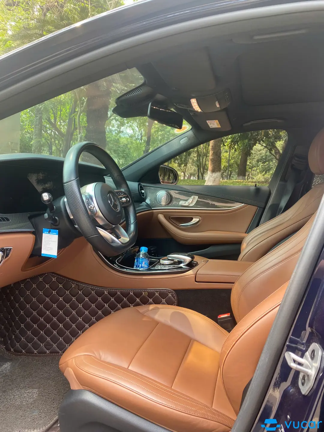 Mercedes-benz E-class E300 AMG 2020 - Nội thất 2