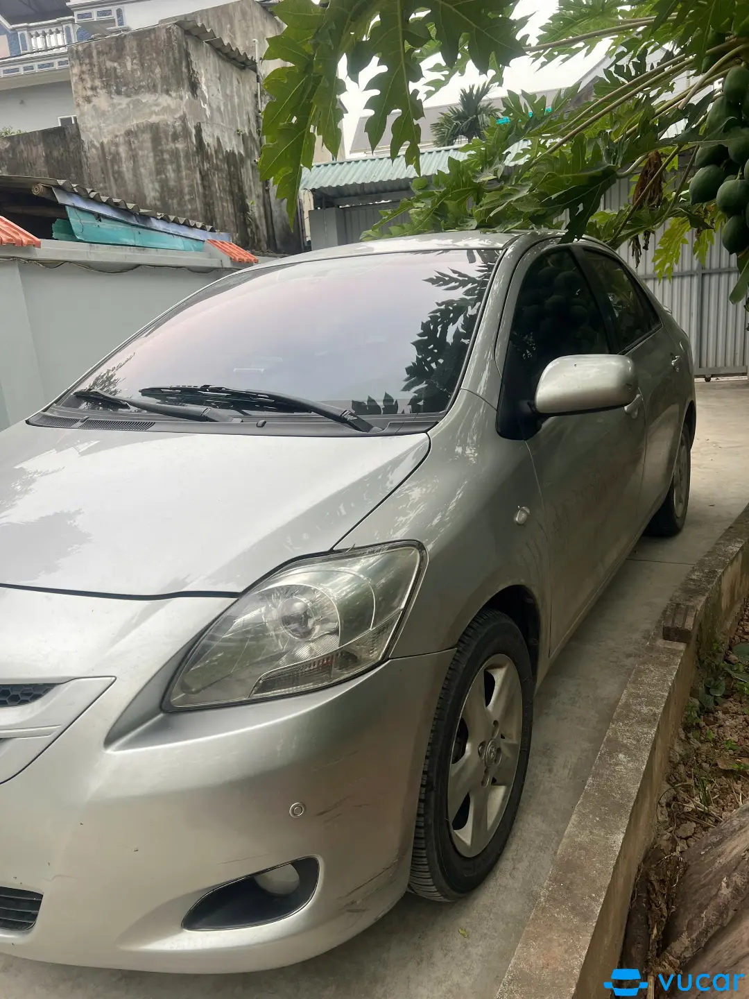 Toyota yaris - Ngoại thất 5