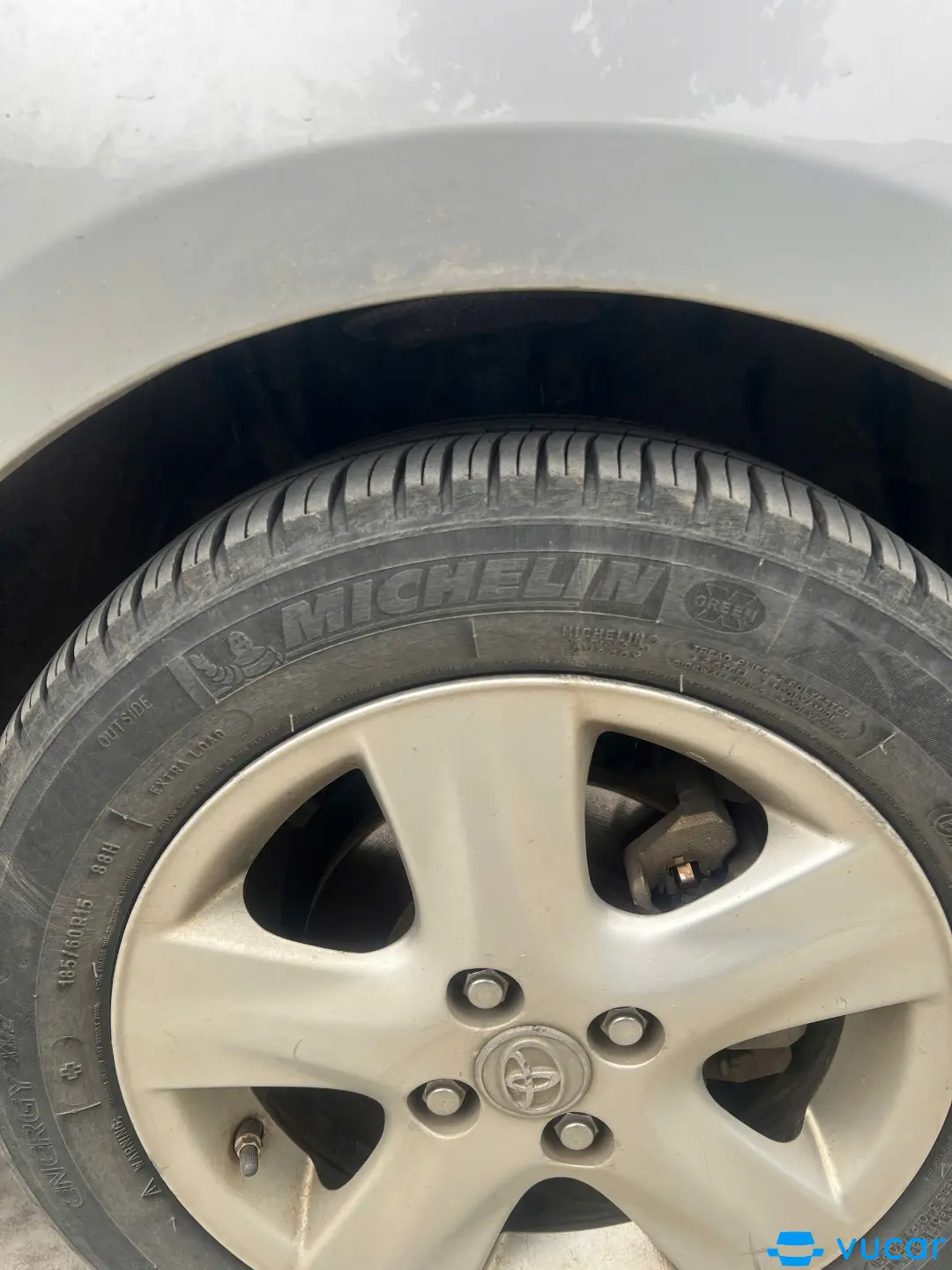 Toyota yaris - Ngoại thất 6