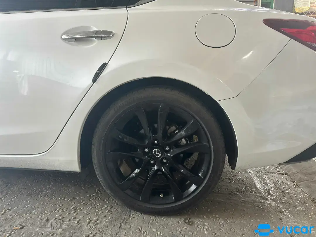Mazda 6 2.5 2015 - Ngoại thất 4